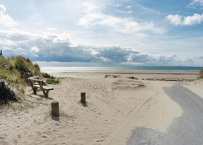 In Near Sandy * Denneville